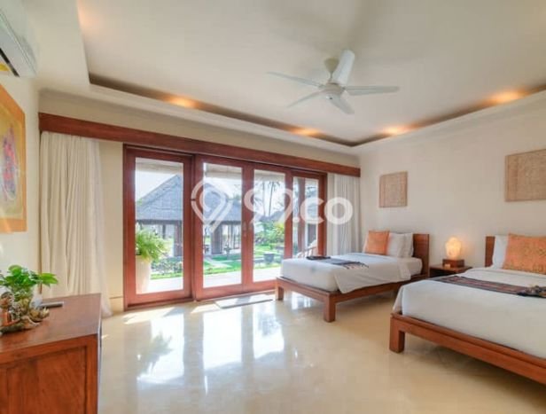 HARGA MENARIK! Vila di , Dimensi 2246m2m², Kawasan Tenang dan nyaman HARGA MENARIK! Vila di , Dimensi 2246m2m², Kawasan Tenang dan nyaman