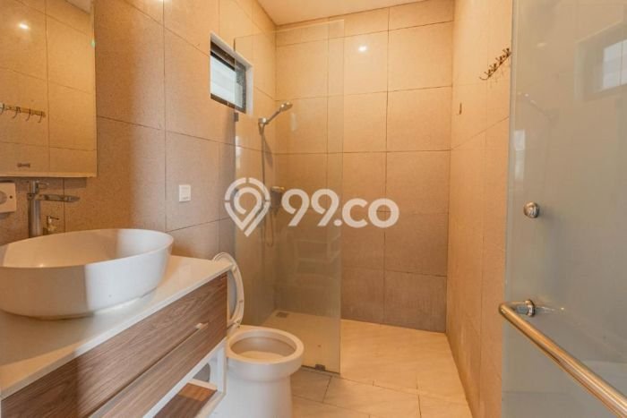 Vila Potensial Kawasan , Luas 285m2m², Area Asri untuk Anda Vila Potensial Kawasan , Luas 285m2m², Area Asri untuk Anda