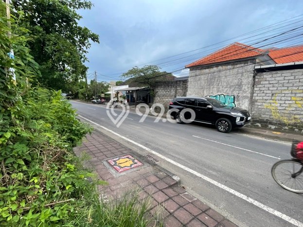 Kavling Tanah untuk Disewa di Seminyak Lahan Luas 734m2 Kavling Tanah untuk Disewa di Seminyak Lahan Luas 734m2