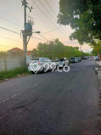 Lahan Dijual Lokasi Strategis di Denpasar dengan Luas 2400m2 Lahan Dijual Lokasi Strategis di Denpasar dengan Luas 2400m2
