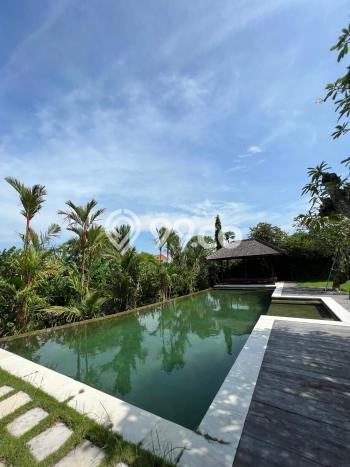 Vila Tenang di , Ukuran 1850m2m², Dekat ke beragam kebutuhan Vila Tenang di , Ukuran 1850m2m², Dekat ke beragam kebutuhan