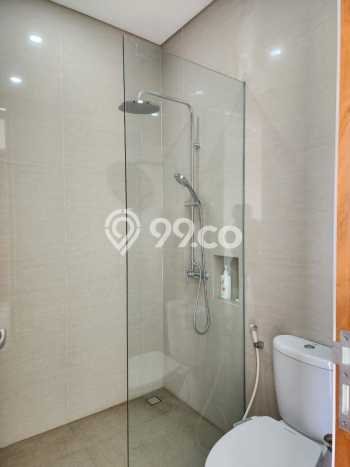 Vila di , Area 300m2m², Area Strategis Vila di , Area 300m2m², Area Strategis
