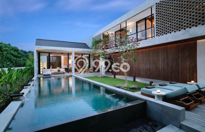 FOR SALE! Vila di , Area 1090m2m², Posisi Premium FOR SALE! Vila di , Area 1090m2m², Posisi Premium