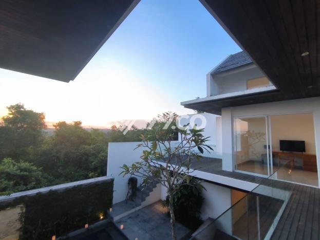 Investasi Potensial! Vila Kawasan , Ukuran 405m2m², Posisi Premium Investasi Potensial! Vila Kawasan , Ukuran 405m2m², Posisi Premium