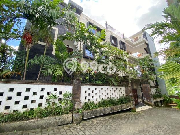 Unit Kost Dijual di Pererenan dengan 27 Kamar Area Strategis Unit Kost Dijual di Pererenan dengan 27 Kamar Area Strategis