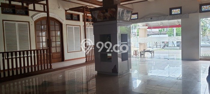 Komersial disewakan di Bandung Wetan Bandung dengan luas bangunan 1200m2 Komersial disewakan di Bandung Wetan Bandung dengan luas bangunan 1200m2