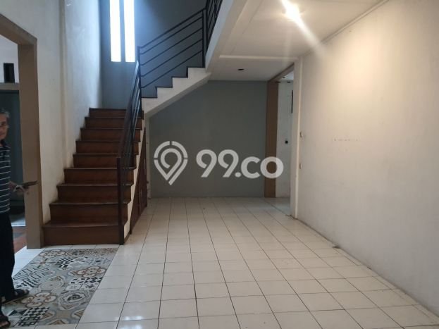 Rumah sewa siap huni 5 KT di BKR, Bandung Rumah sewa siap huni 5 KT di BKR, Bandung