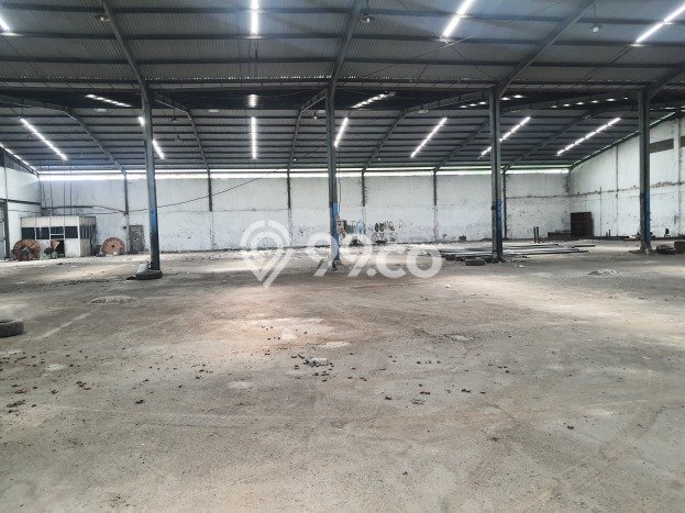 Dijual! Gudang di Gede Bage Bandung LT 3926m2 / LB 2400m2 Kawasan Bisnis Dijual! Gudang di Gede Bage Bandung LT 3926m2 / LB 2400m2 Kawasan Bisnis