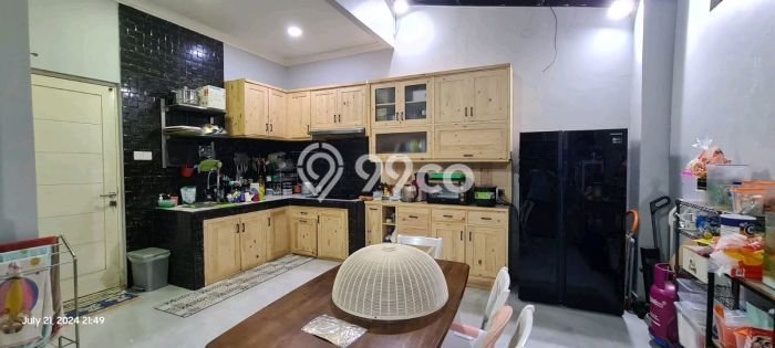 Rumah Strategis Minimalis Lb 120m2 di Cipondoh, Tangerang Rumah Strategis Minimalis Lb 120m2 di Cipondoh, Tangerang