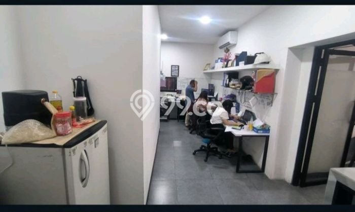 Unit Gudang Disewa Lokasi Cipondoh, Tangerang Spesifikasi Luas Bangunan 600m2 Unit Gudang Disewa Lokasi Cipondoh, Tangerang Spesifikasi Luas Bangunan 600m2