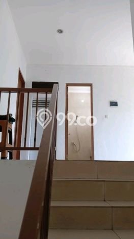 For Sale! Luxury House LT 126m2 Desain Elegan di Graha Raya For Sale! Luxury House LT 126m2 Desain Elegan di Graha Raya