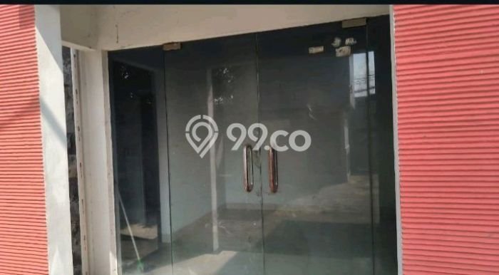 Disewakan Gudang komersial di Cipondoh luas bangunan 800m2 Disewakan Gudang komersial di Cipondoh luas bangunan 800m2