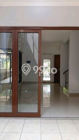 For Sale! Luxury House LT 126m2 Desain Elegan di Graha Raya For Sale! Luxury House LT 126m2 Desain Elegan di Graha Raya