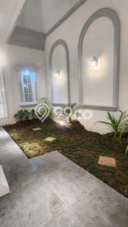 Dijual Rumah Luas Megah Dengan View Cantik di Joglo, Jakarta Barat Dijual Rumah Luas Megah Dengan View Cantik di Joglo, Jakarta Barat