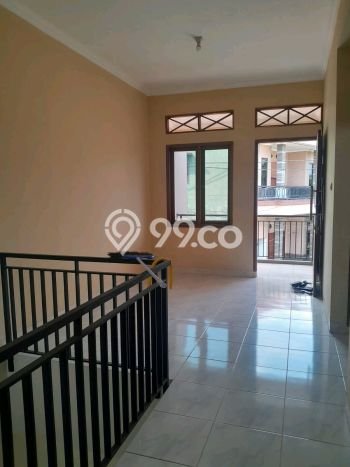 Rumah Luas Asri 3 KT Siap Pakai di Kunciran Tangerang Rumah Luas Asri 3 KT Siap Pakai di Kunciran Tangerang