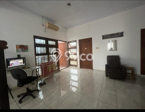 Dijual Hunian Mewah dengan Fasilitas Sekitar Lengkap di Tebet, Jakarta Selatan Dijual Hunian Mewah dengan Fasilitas Sekitar Lengkap di Tebet, Jakarta Selatan