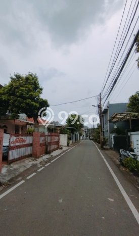 Siap Huni Hunian Elit 6 Kamar di Pancoran Dekat ke Mana Pun Siap Huni Hunian Elit 6 Kamar di Pancoran Dekat ke Mana Pun
