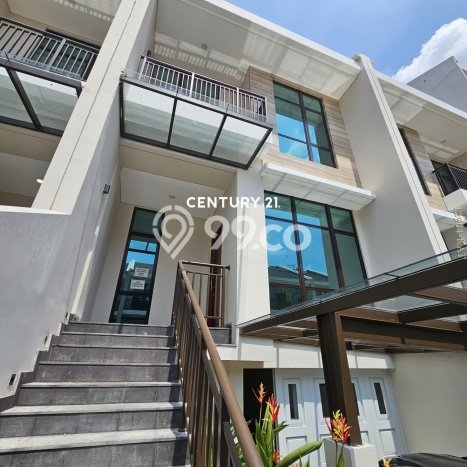 Rumah Mewah LB 300m2 Siap Huni Desain Elegan di Pondok Indah, Jakarta Selatan Rumah Mewah LB 300m2 Siap Huni Desain Elegan di Pondok Indah, Jakarta Selatan