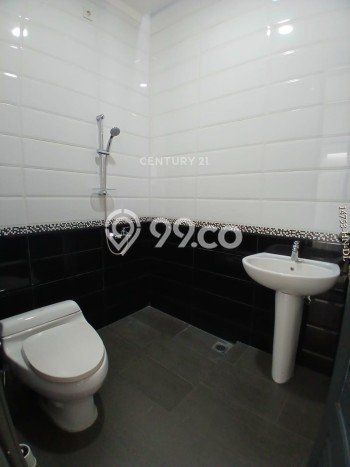 Hunian Elit LB 156m2 Siap Pakai Desain Elegan di Sektor 9-Bintaro, Tangerang Selatan Hunian Elit LB 156m2 Siap Pakai Desain Elegan di Sektor 9-Bintaro, Tangerang Selatan