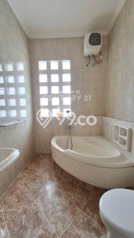 For Sale! Luxury House LT 225m2 Desain Modern di Sektor 9-Bintaro For Sale! Luxury House LT 225m2 Desain Modern di Sektor 9-Bintaro