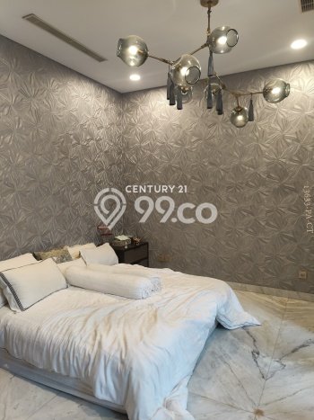 Rumah Elit Modern Siap Huni di Simprug Jakarta Selatan Rumah Elit Modern Siap Huni di Simprug Jakarta Selatan