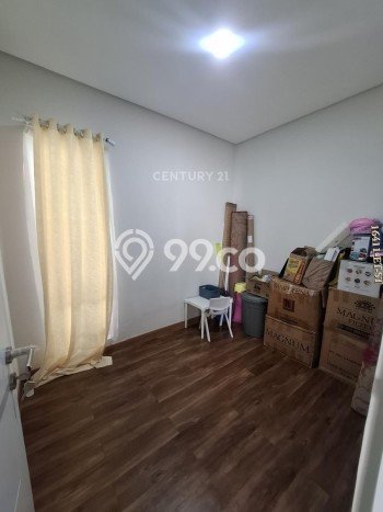 Jual Rumah Strategis Bagus Punya 2 KT di Serpong Tangerang Selatan SHM Jual Rumah Strategis Bagus Punya 2 KT di Serpong Tangerang Selatan SHM