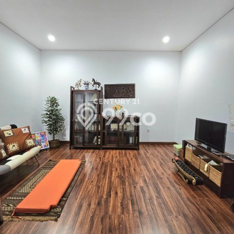 Ready to Use! Premium House LT 225m2 Desain Modern di Sektor 9-Bintaro Ready to Use! Premium House LT 225m2 Desain Modern di Sektor 9-Bintaro