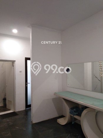 Kantor Dijual di Jakarta Selatan LT 1333m2 & LB 1882m2 Lokasi Terbaik! Kantor Dijual di Jakarta Selatan LT 1333m2 & LB 1882m2 Lokasi Terbaik!
