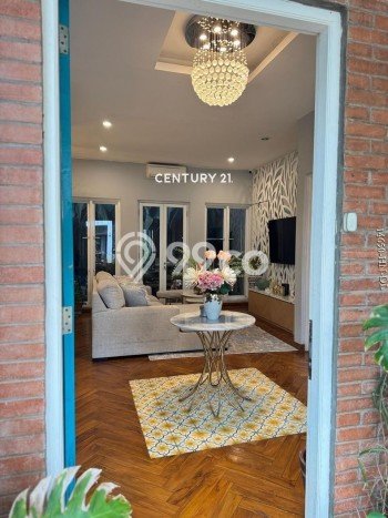 Ready to Use! Premium House LT 186m2 Desain Elegan di Sektor 9-Bintaro Ready to Use! Premium House LT 186m2 Desain Elegan di Sektor 9-Bintaro