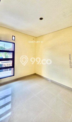 For Sale Hunian Rumah Terawat 3 KT di Bintaro, Tangerang Selatan For Sale Hunian Rumah Terawat 3 KT di Bintaro, Tangerang Selatan