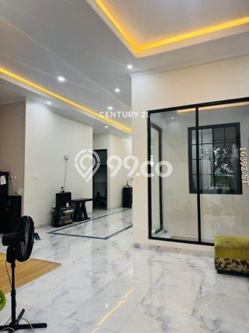 For Sale Rumah Mewah Exclusive di Serpong, Tangerang Selatan For Sale Rumah Mewah Exclusive di Serpong, Tangerang Selatan