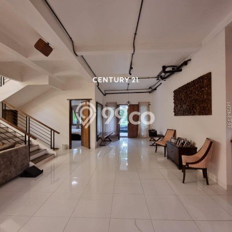 For Sale! Premium House LT 265m2 Desain Elegan di BSD City For Sale! Premium House LT 265m2 Desain Elegan di BSD City