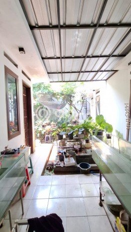 Rumah Luxury Modern Siap Huni di Sektor 9-Bintaro Tangerang Selatan Rumah Luxury Modern Siap Huni di Sektor 9-Bintaro Tangerang Selatan