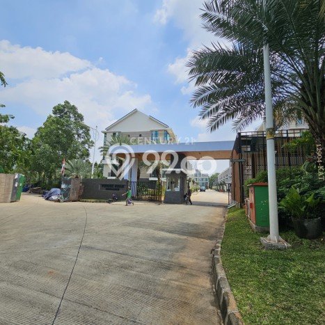 Rumah Mewah LB 300m2 Siap Huni Desain Elegan di Pondok Indah, Jakarta Selatan Rumah Mewah LB 300m2 Siap Huni Desain Elegan di Pondok Indah, Jakarta Selatan