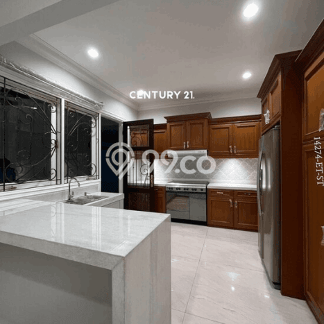 Rumah Elit Modern Siap Huni di Pondok Indah Jakarta Selatan Rumah Elit Modern Siap Huni di Pondok Indah Jakarta Selatan
