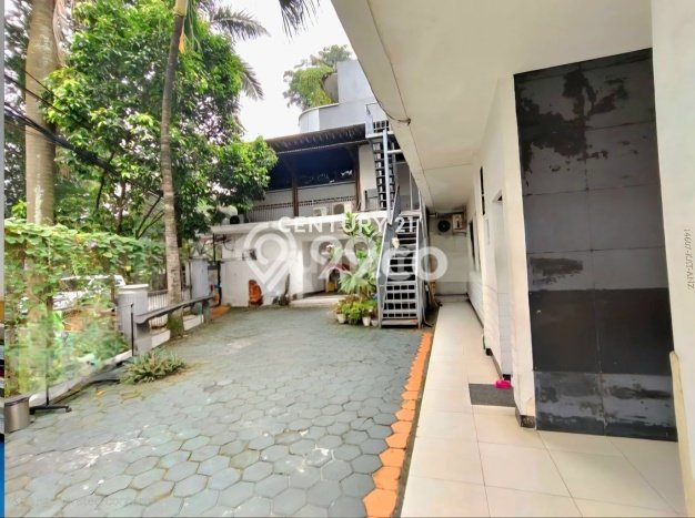 Unit Ruko Dijual di Tangerang Selatan LT 416m2 & LB 750m2 Unit Ruko Dijual di Tangerang Selatan LT 416m2 & LB 750m2