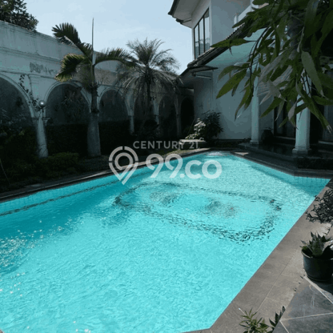 Rumah Elit LB 232m2 Siap Huni Desain Elegan di Ampera, Jakarta Selatan Rumah Elit LB 232m2 Siap Huni Desain Elegan di Ampera, Jakarta Selatan