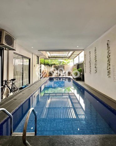 Jual Rumah Mewah Megah Dengan View Eksklusif di Bintaro, Jakarta Selatan Jual Rumah Mewah Megah Dengan View Eksklusif di Bintaro, Jakarta Selatan