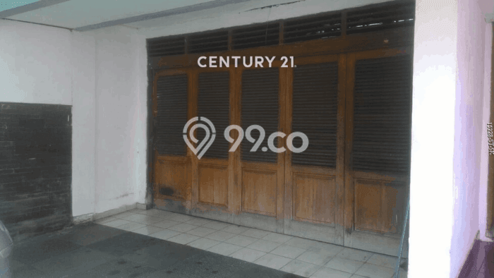 For Sale Rumah Mewah Exclusive di Tebet, Jakarta Selatan For Sale Rumah Mewah Exclusive di Tebet, Jakarta Selatan
