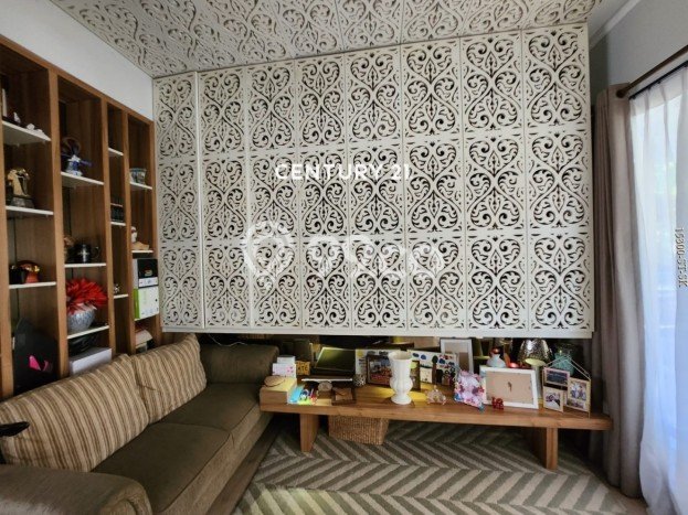 Hunian Elit LB 200m2 Siap Pakai Desain Elegan di Sektor 9-Bintaro, Tangerang Selatan Hunian Elit LB 200m2 Siap Pakai Desain Elegan di Sektor 9-Bintaro, Tangerang Selatan