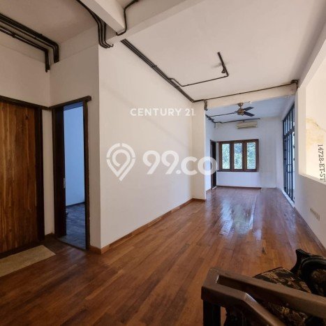 For Sale! Premium House LT 265m2 Desain Elegan di BSD City For Sale! Premium House LT 265m2 Desain Elegan di BSD City
