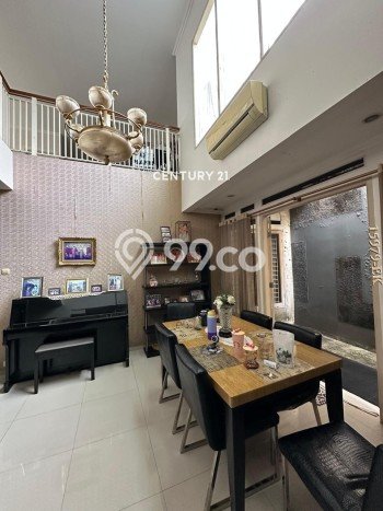 Jual Rumah Mewah Megah Dengan View Eksklusif di Sektor 9-Bintaro, Tangerang Selatan Jual Rumah Mewah Megah Dengan View Eksklusif di Sektor 9-Bintaro, Tangerang Selatan