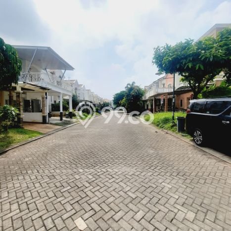 Rumah Elit Modern Tanpa Renovasi di Cibubur Depok Rumah Elit Modern Tanpa Renovasi di Cibubur Depok