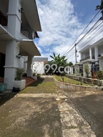 Hunian Mewah LB 450m2 Siap Huni Desain Elegan di Kalibata, Jakarta Selatan Hunian Mewah LB 450m2 Siap Huni Desain Elegan di Kalibata, Jakarta Selatan