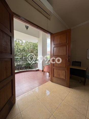 Hunian Mewah LB 450m2 Siap Huni Desain Elegan di Kalibata, Jakarta Selatan Hunian Mewah LB 450m2 Siap Huni Desain Elegan di Kalibata, Jakarta Selatan