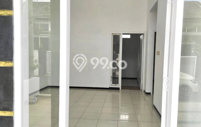 Jual Rumah Strategis Bagus Punya 2 KT di Blimbing Malang SHM Jual Rumah Strategis Bagus Punya 2 KT di Blimbing Malang SHM