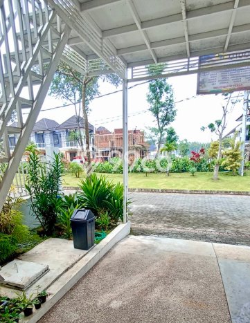 Rumah Modern Minimalis 4 KT Bisa Langsung Pindah di Lowokwaru Rumah Modern Minimalis 4 KT Bisa Langsung Pindah di Lowokwaru