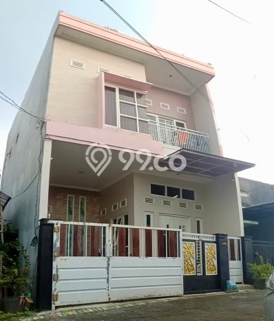 Dijual Rumah 6 Kamar Lokasi Ideal Bagus dan Strategis di Lowokwaru Dijual Rumah 6 Kamar Lokasi Ideal Bagus dan Strategis di Lowokwaru