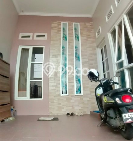 Dijual Rumah 6 Kamar Lokasi Ideal Bagus dan Strategis di Lowokwaru Dijual Rumah 6 Kamar Lokasi Ideal Bagus dan Strategis di Lowokwaru