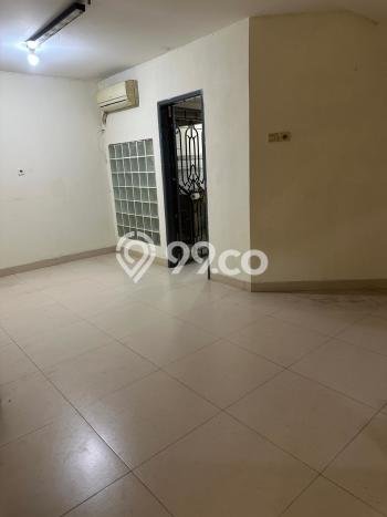 SPECIAL OFFER! Rumah di Sunter, 7 KT, Lingkungan Strategis, Luas 162m2m² Bangunan 234m2m² SPECIAL OFFER! Rumah di Sunter, 7 KT, Lingkungan Strategis, Luas 162m2m² Bangunan 234m2m²